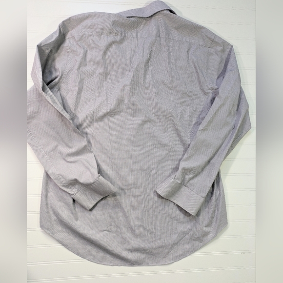 Calvin Klein Fine Plaid Slim Fit Stretch Button Down Shirt - Picture 2 of 4